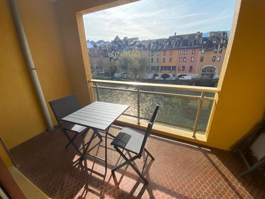 Quai Des Cordeliers, Balcon Et Vieille Ville Annecy Eksteriør billede